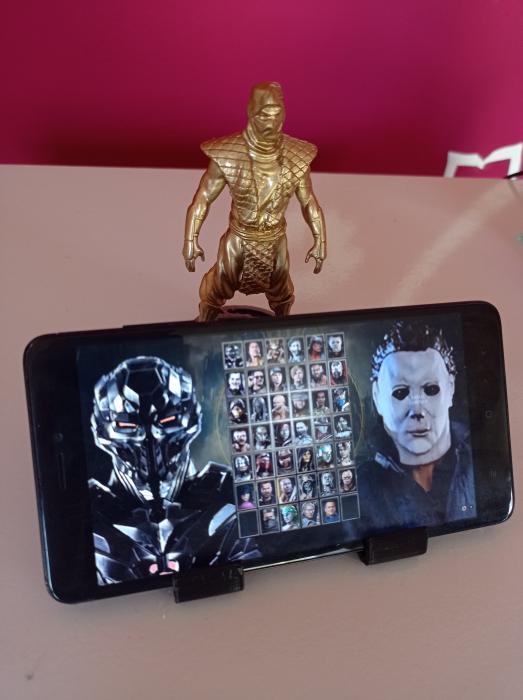 Soporte celular Scorpion Mortal Kombat